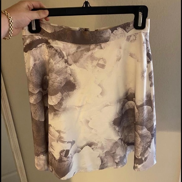 Floral club Monaco skirt - Picture 1 of 1